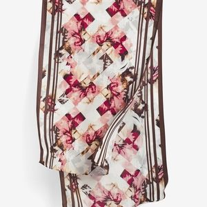 NWT Striped Border Oblong Scarf